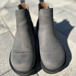 Women’s Stalon Gray Leather Chelsea Boots